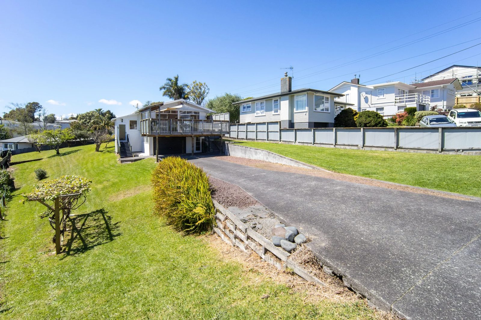 31 Mason Street, New Lynn, photo 15