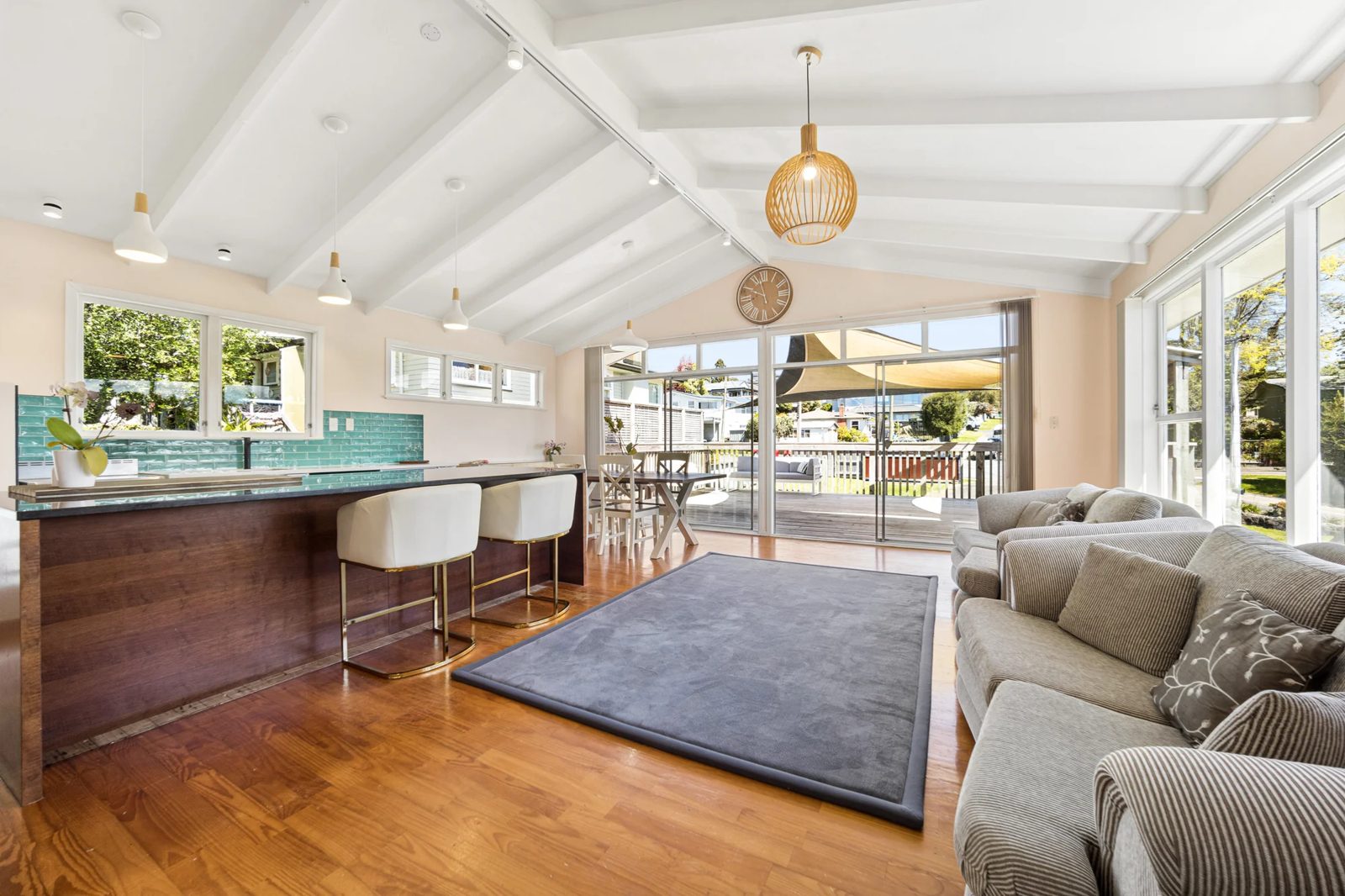 31 Mason Street, New Lynn, photo 8