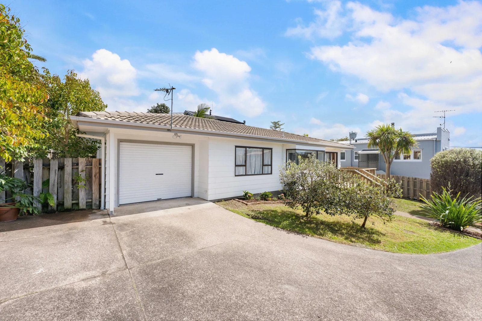 2/2 Riverview Road, New Lynn, photo 18
