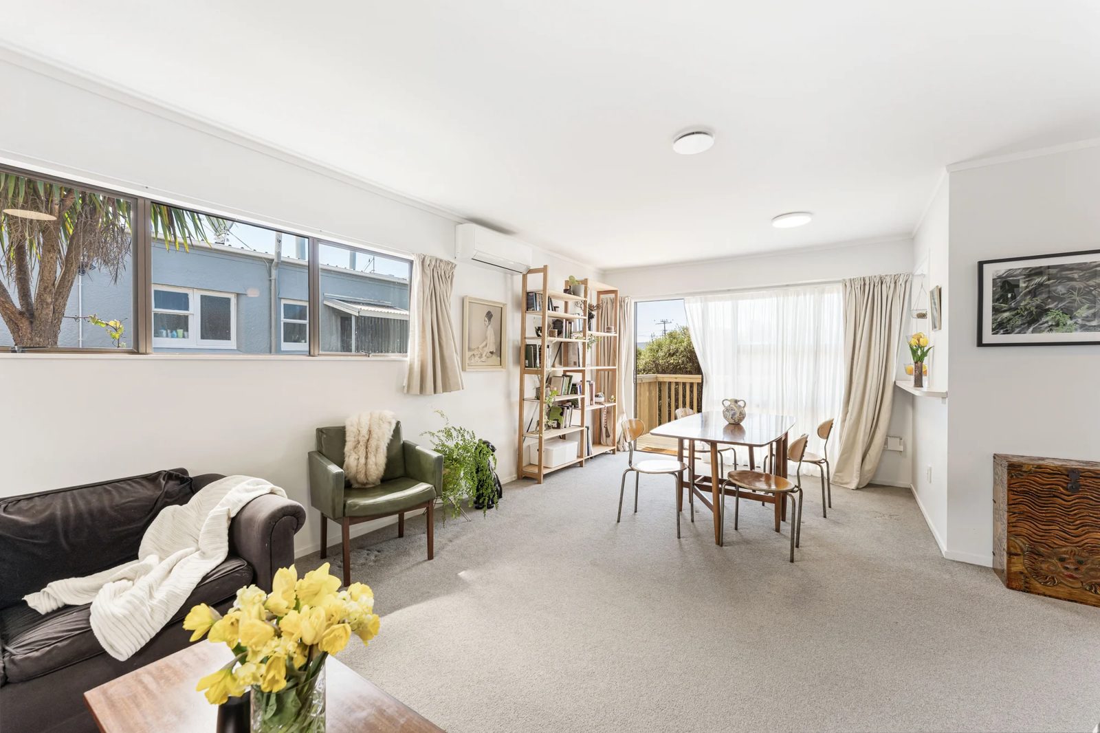 2/2 Riverview Road, New Lynn, photo 3