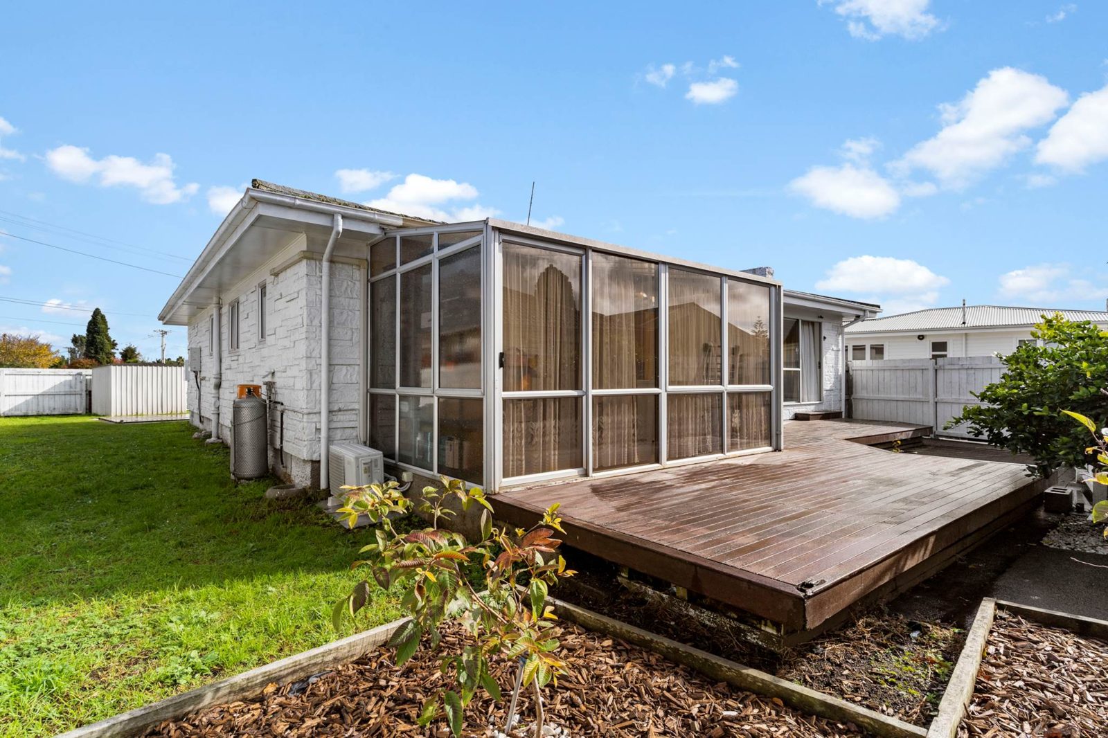 8 Cameron Street, Papakura, photo 14