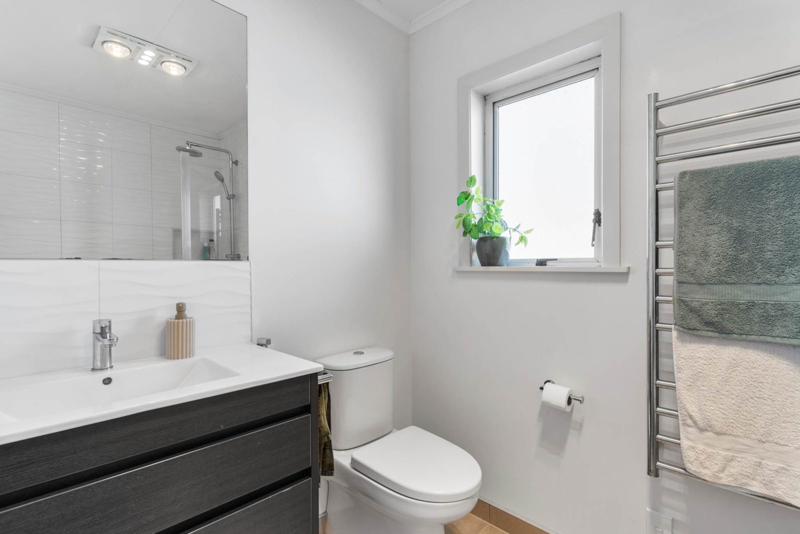 8 Cameron Street, Papakura, photo 7