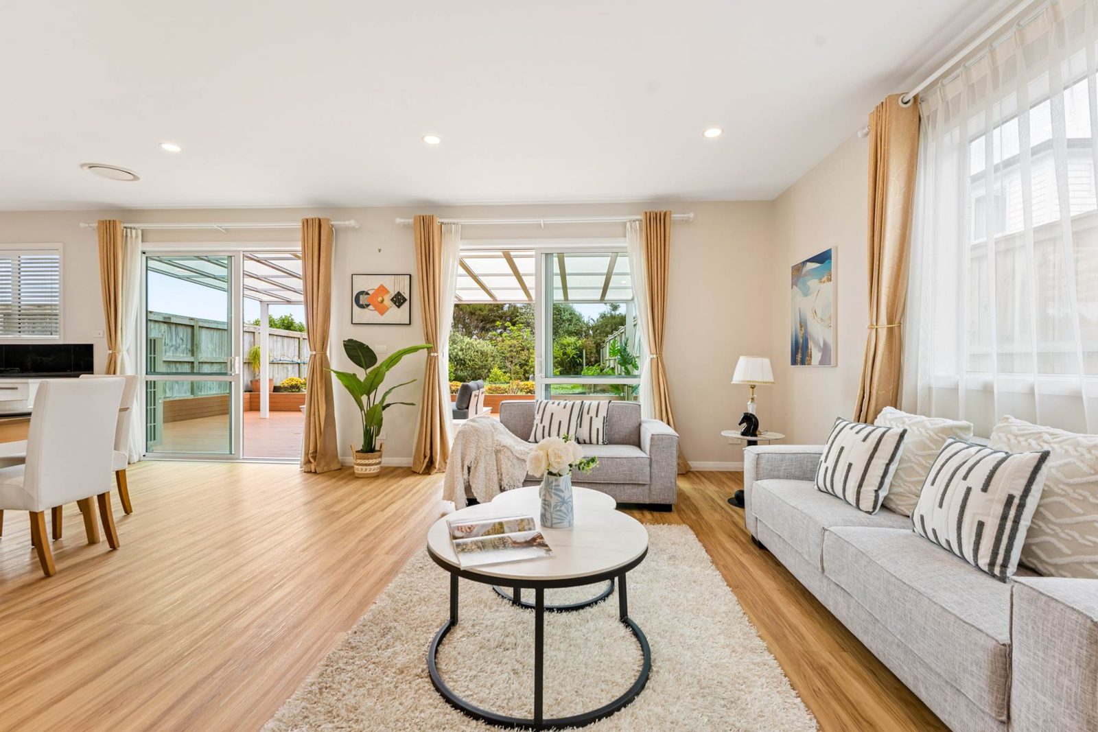 20 Mackay Drive, Greenhithe, photo 16