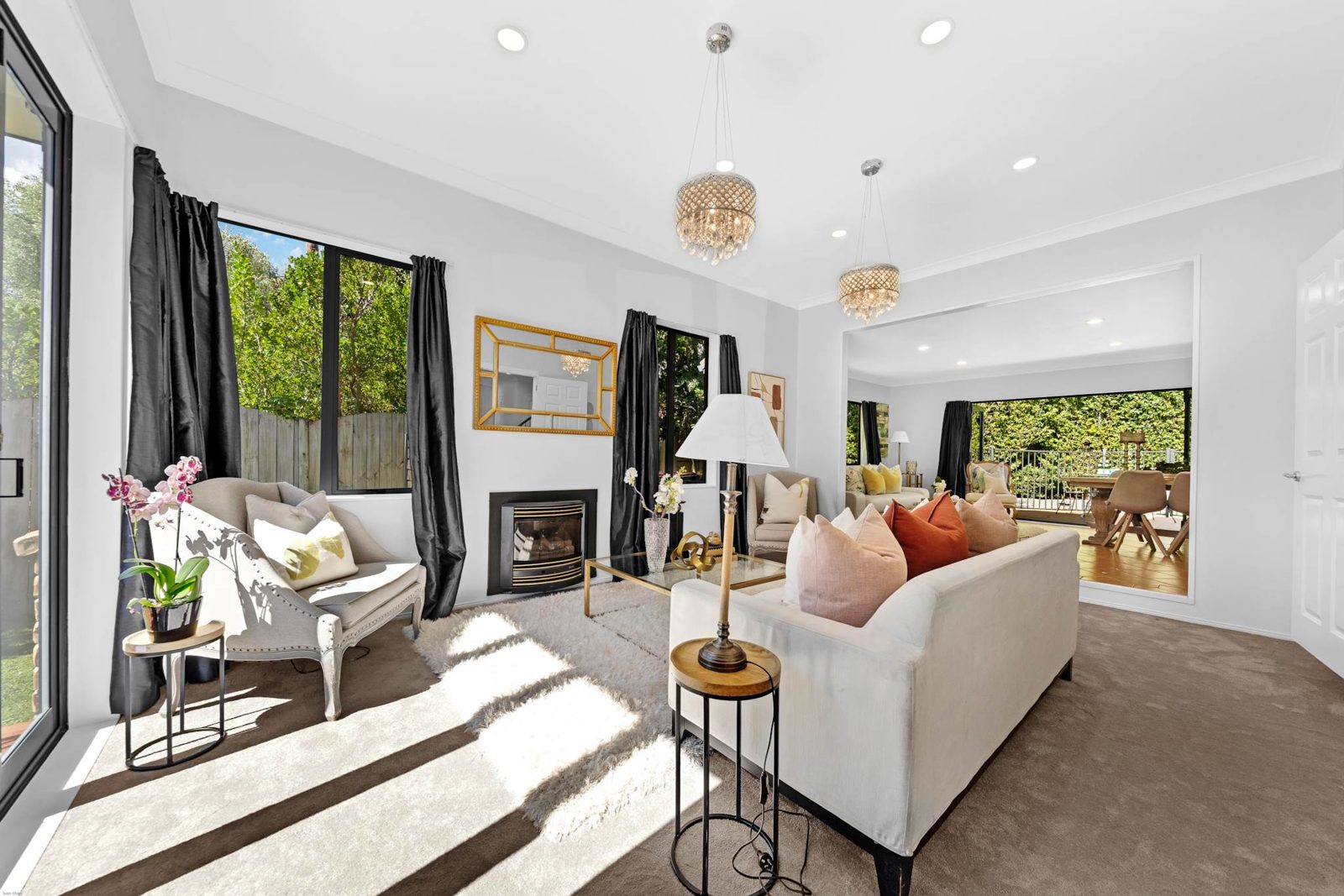 36 Lothian Brae, Wattle Downs, photo 3