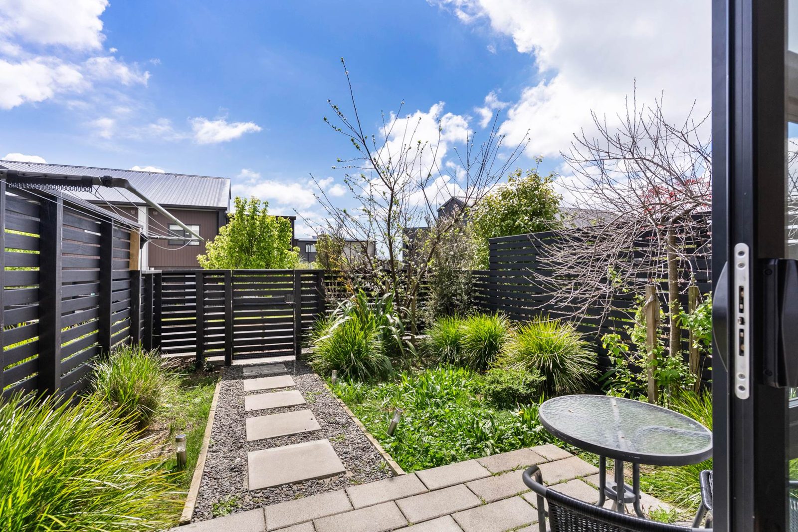 11 Selo Street, Glen Eden, photo 8