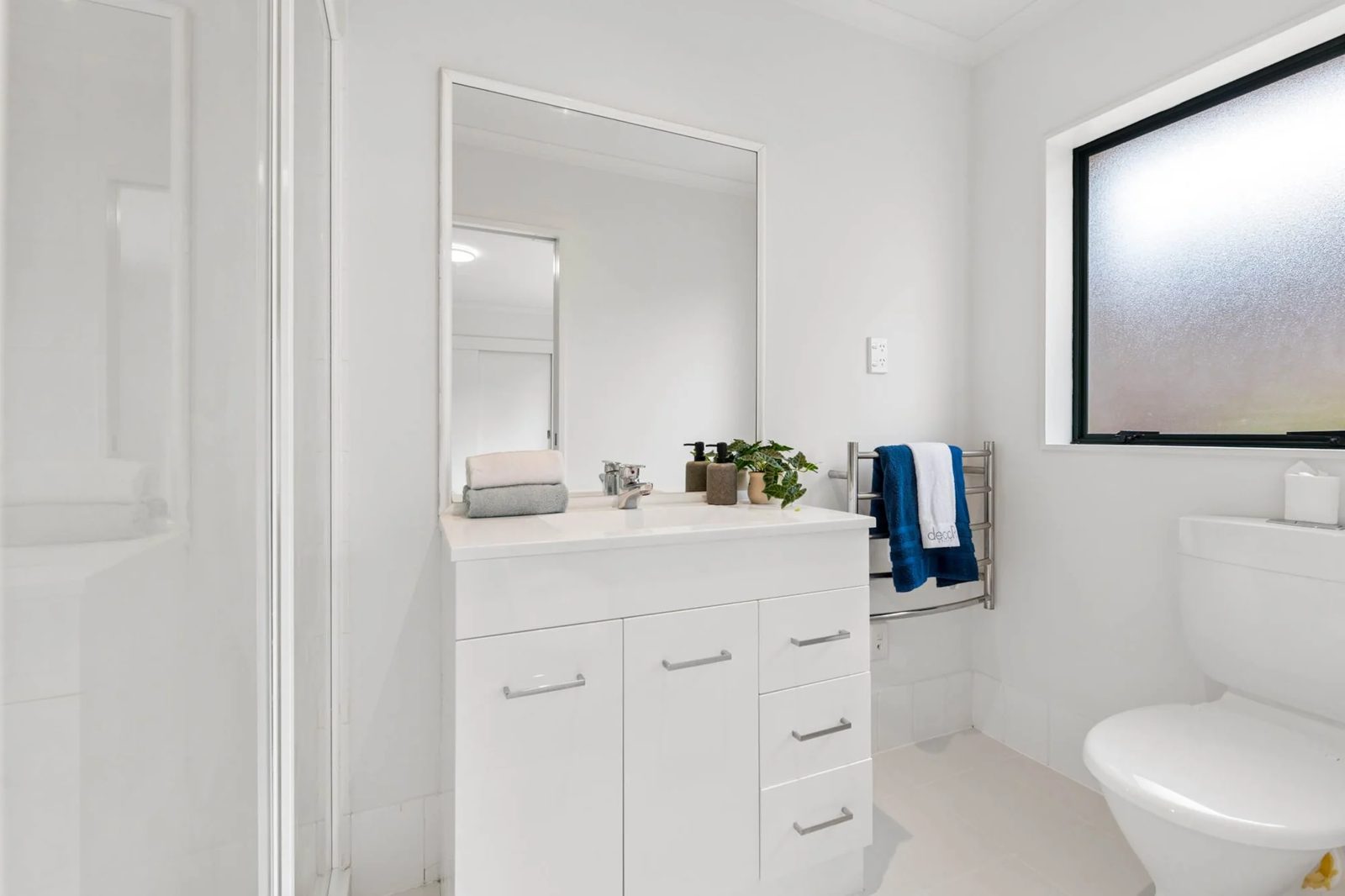 10 Medvale Avenue, Flat Bush, photo 13