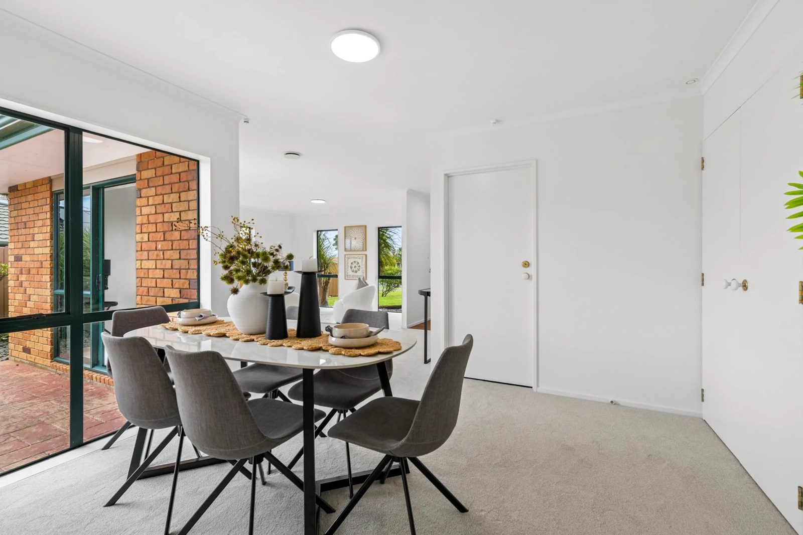 10 Medvale Avenue, Flat Bush, photo 7