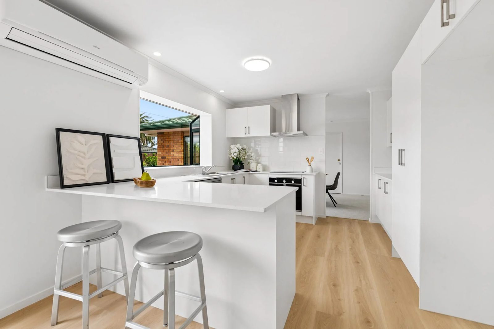 10 Medvale Avenue, Flat Bush, photo 9