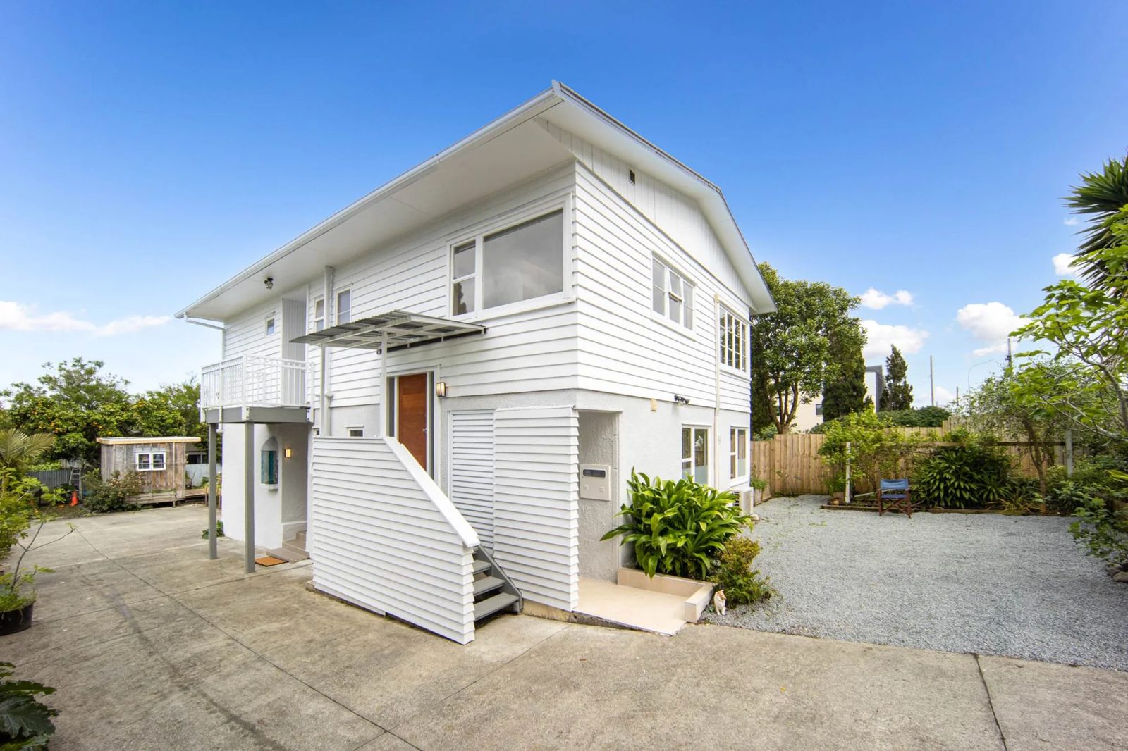 105 & 105A Richardson Road, Mount Albert, photo 11