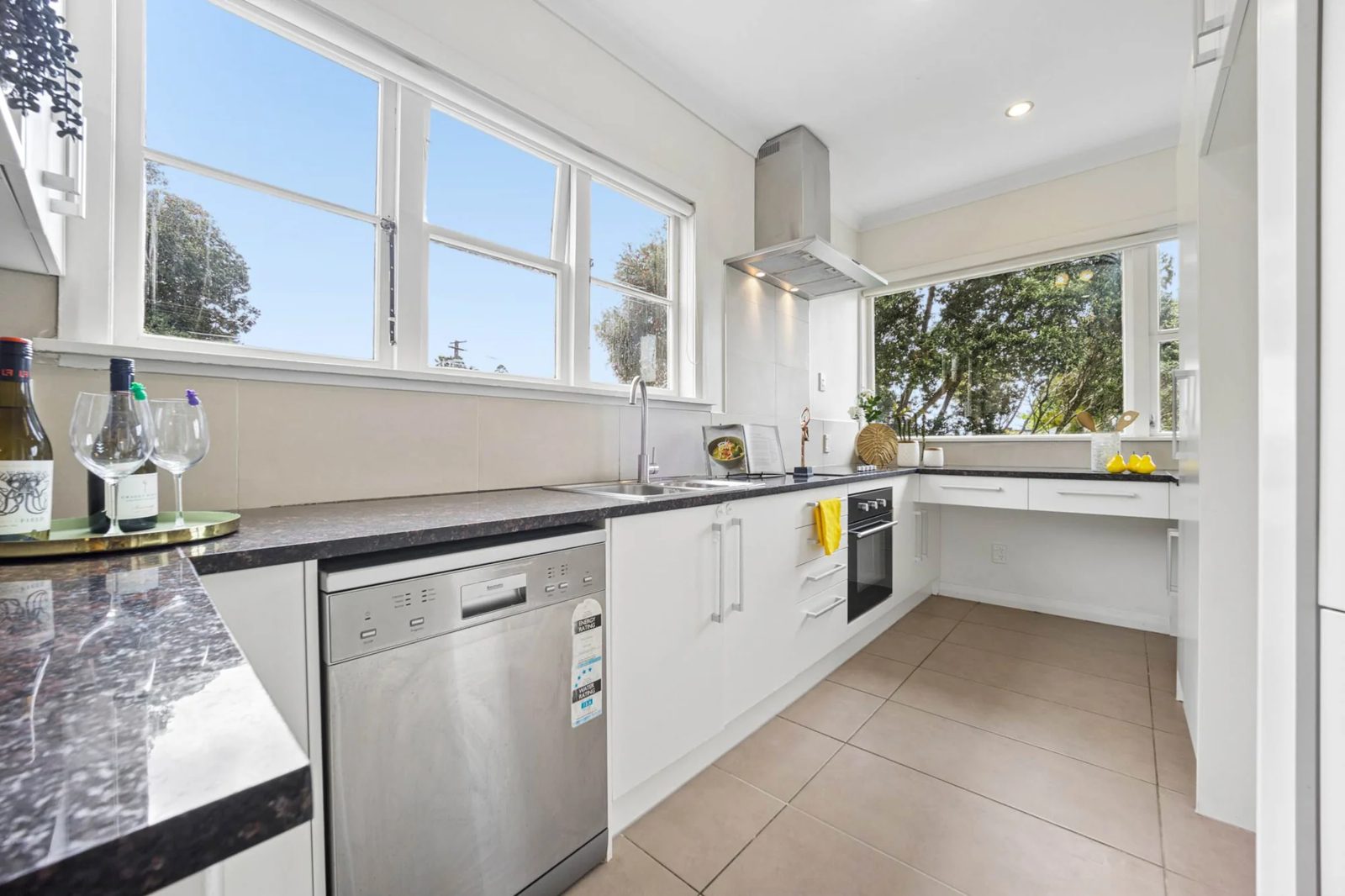 105 & 105A Richardson Road, Mount Albert, photo 12