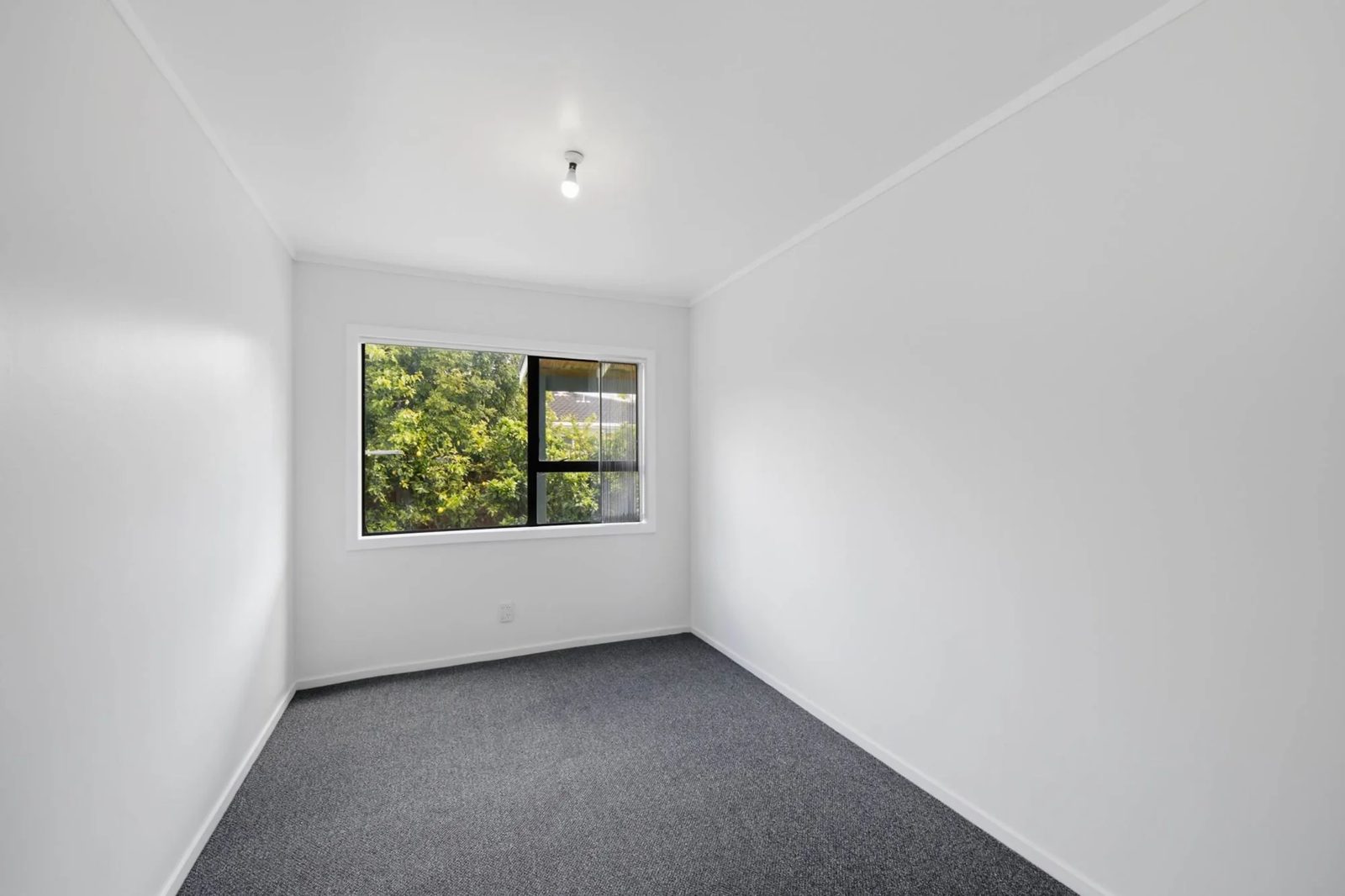 2/1471 Great North Road, Waterview, photo 6