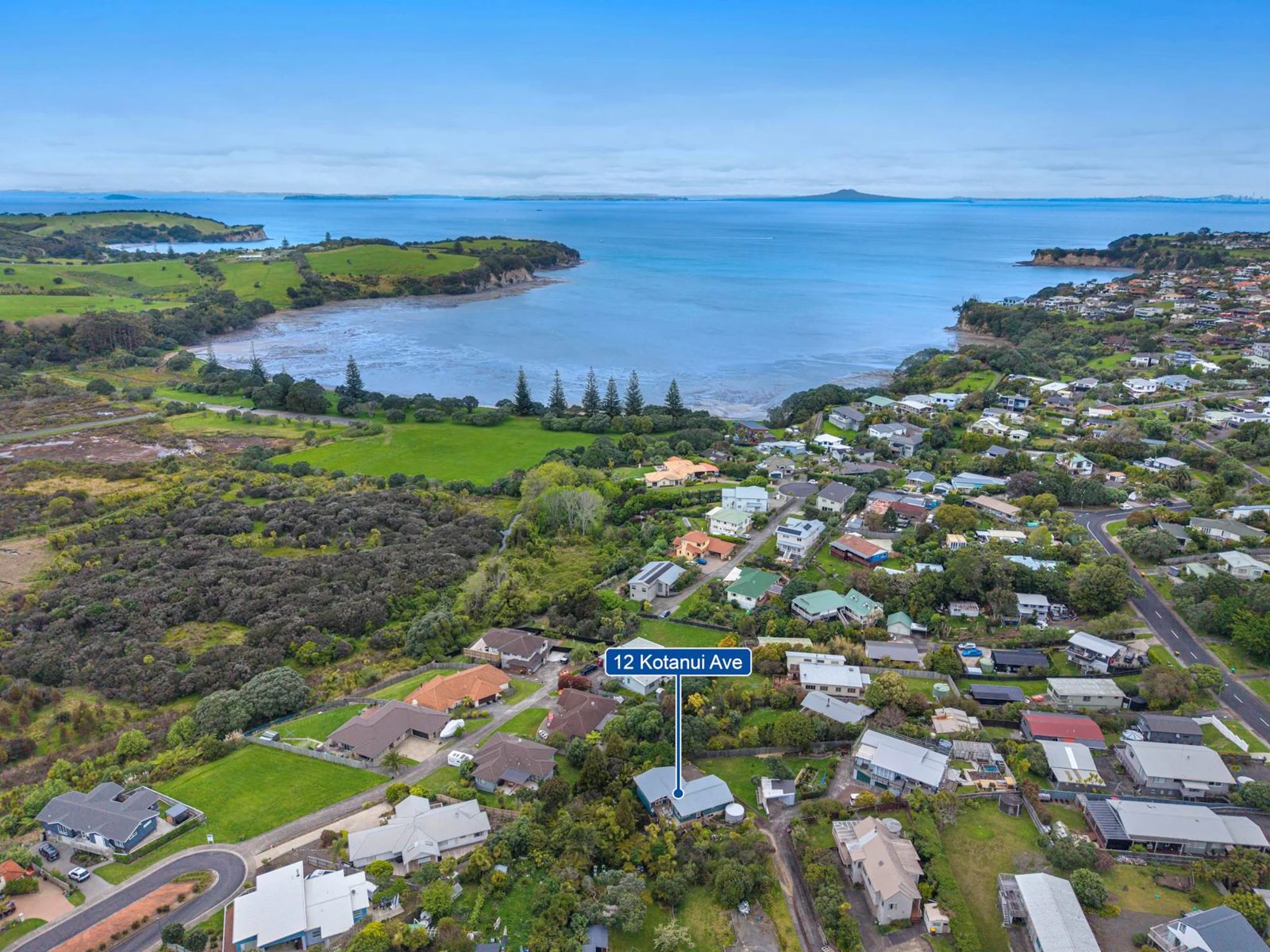 12 Kotanui Avenue, Army Bay, photo 18