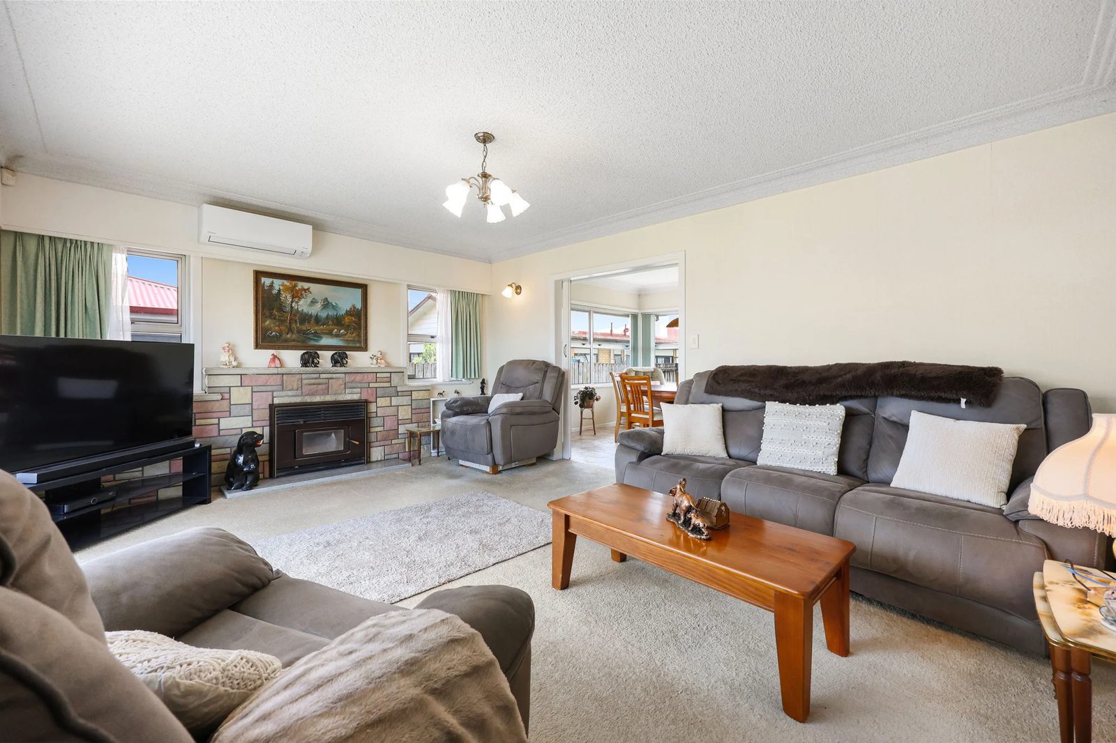2 Buckingham Crescent, Papatoetoe, photo 11