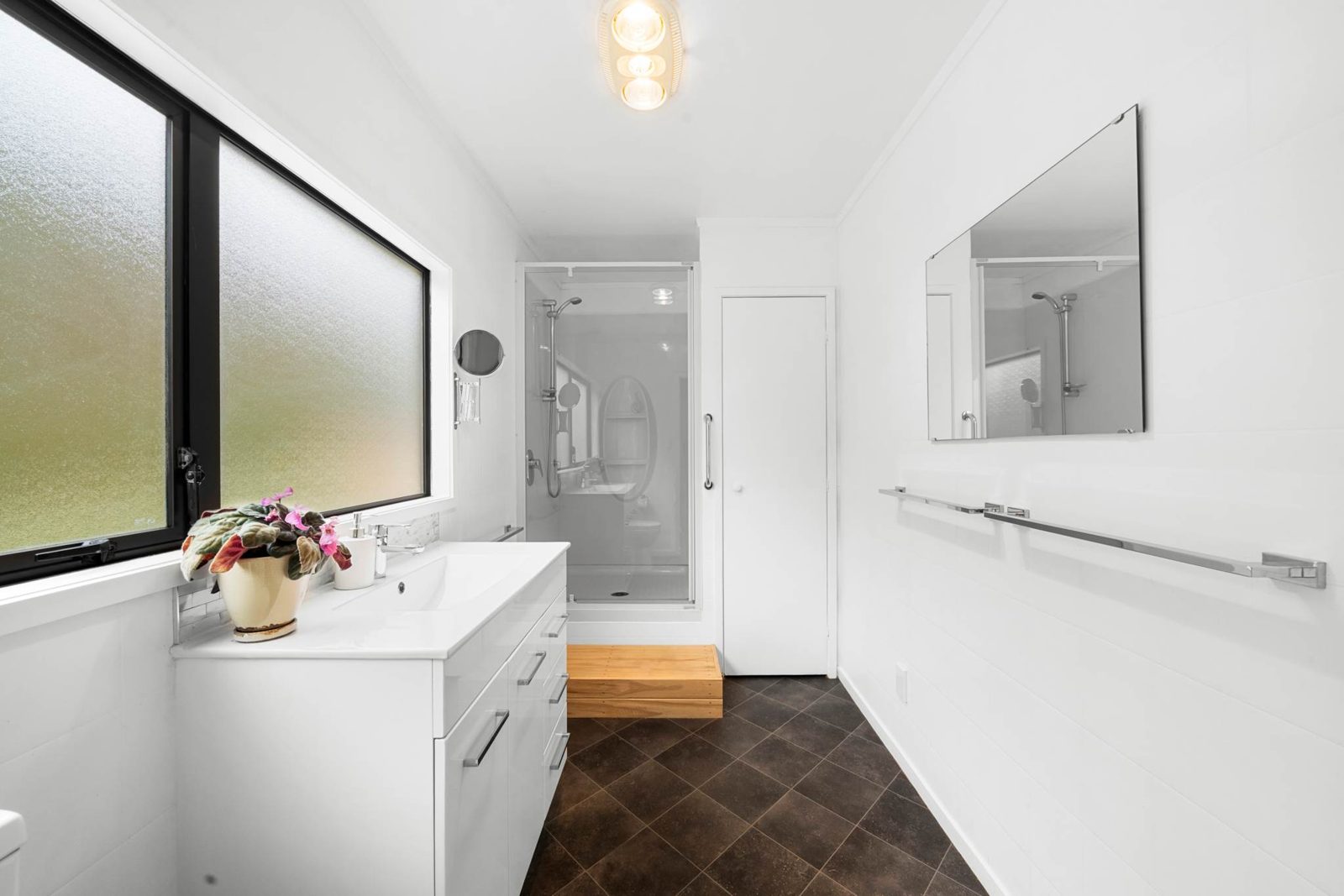 299A Clarks Beach Road, Clarks Beach, photo 14