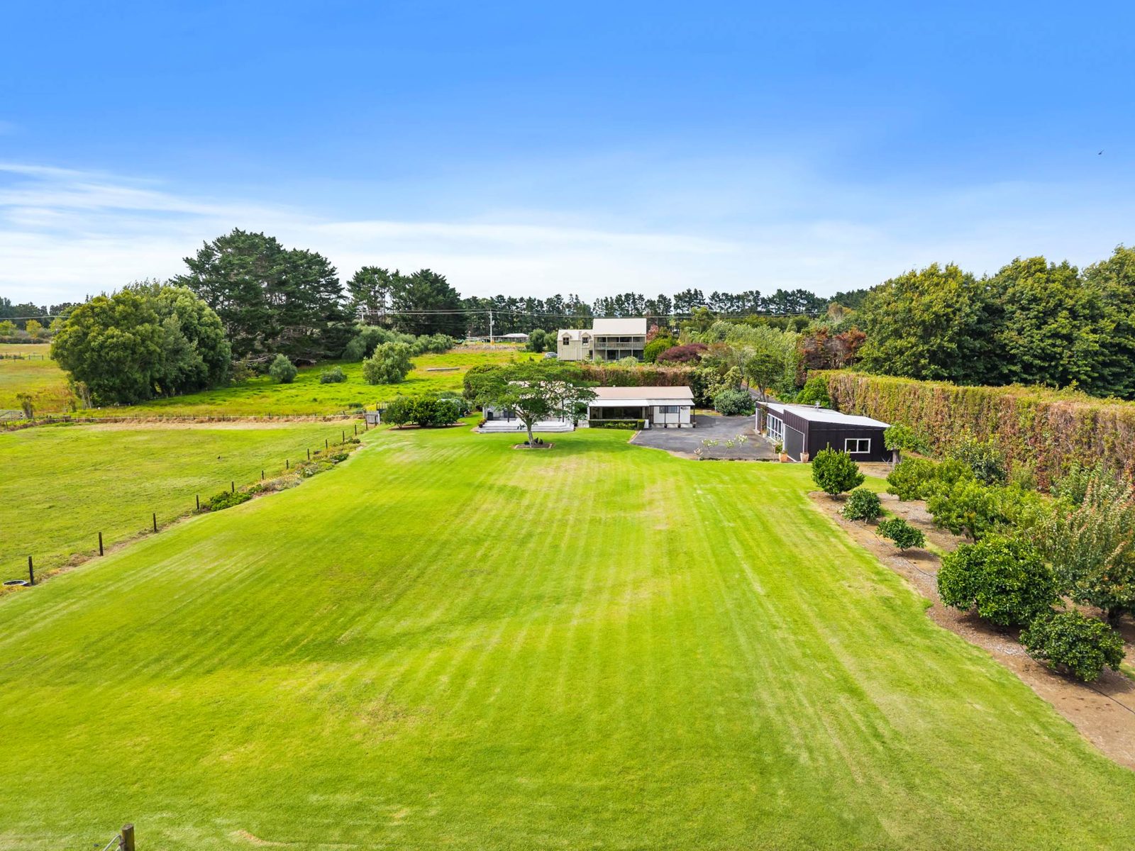 299A Clarks Beach Road, Clarks Beach, photo 17