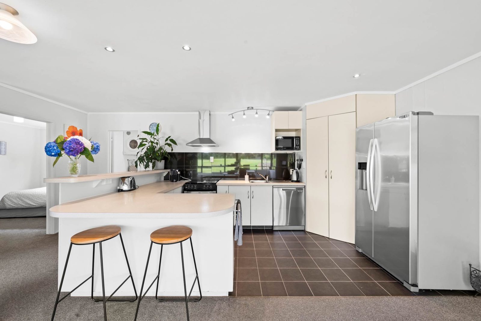 299A Clarks Beach Road, Clarks Beach, photo 4