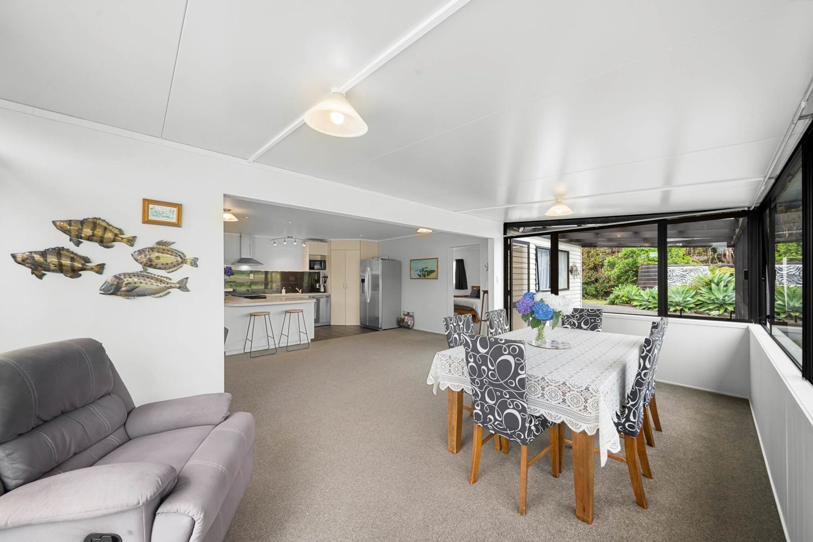 299A Clarks Beach Road, Clarks Beach, photo 10