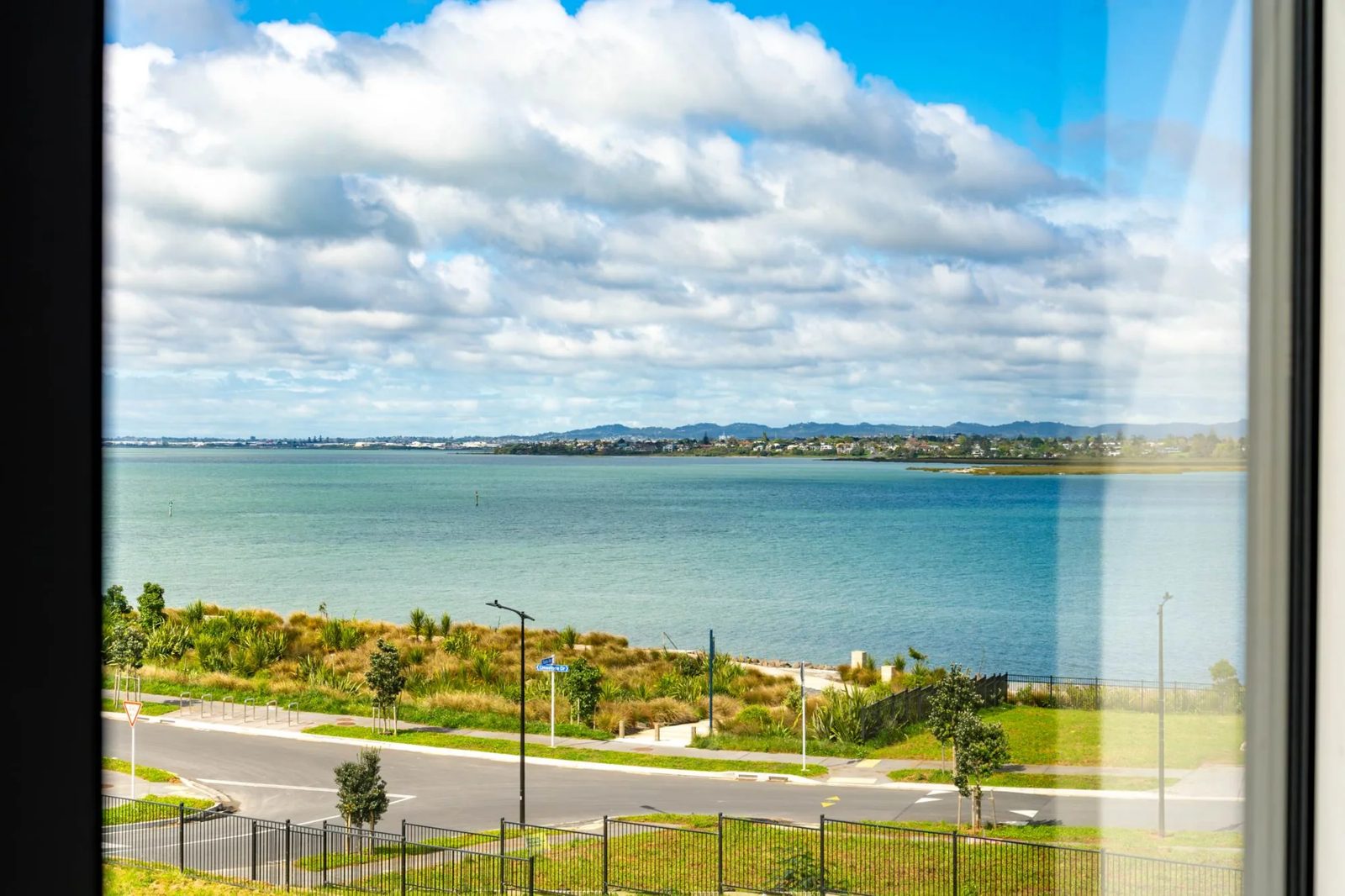10 Wavecrest Lane, Hobsonville, photo 12