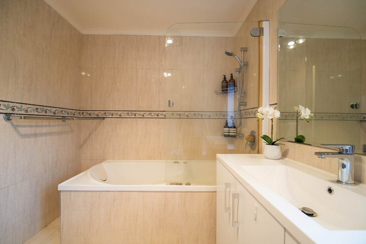 10A Brains Road, Kelston, photo 8