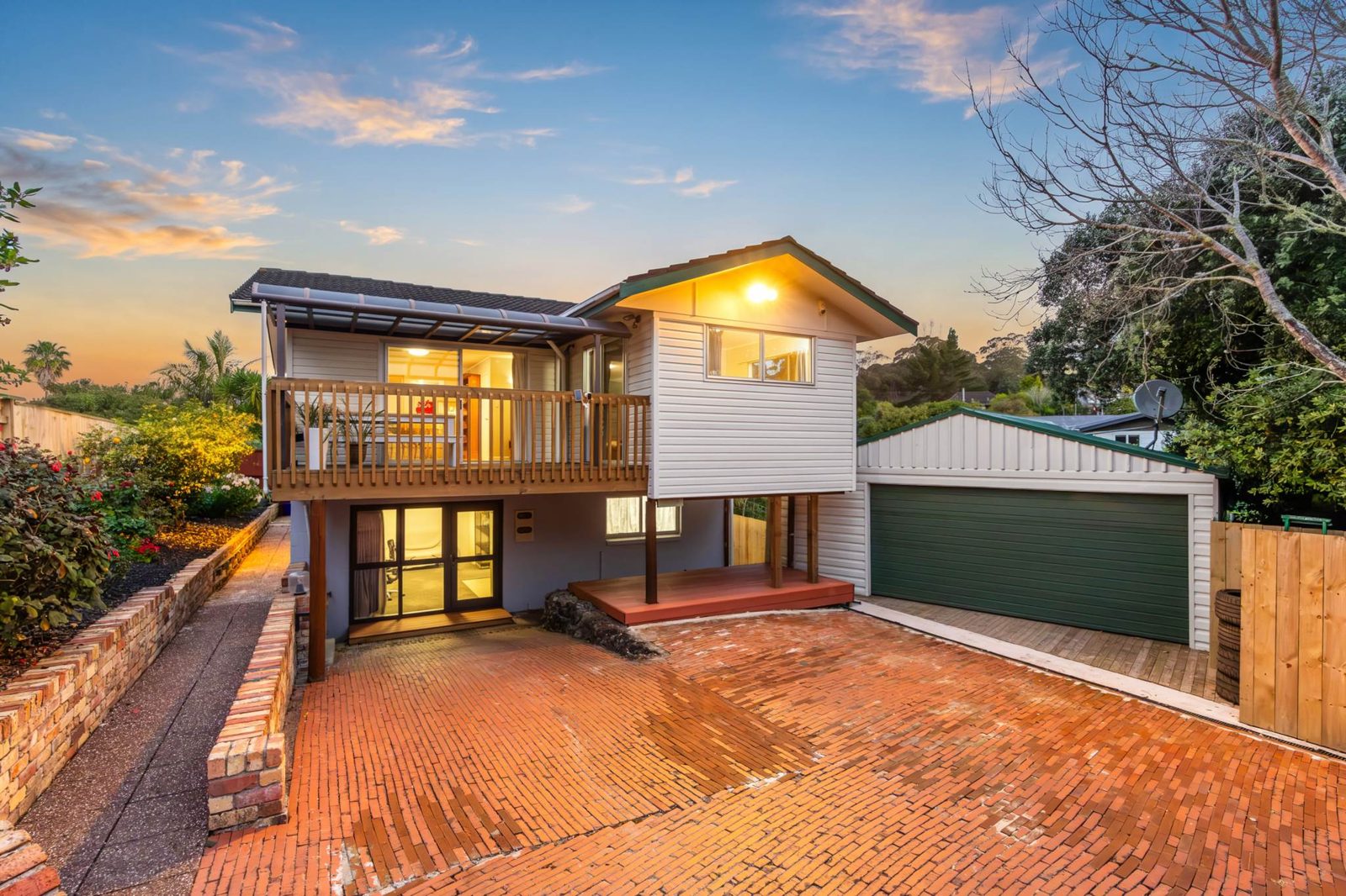 20 Macnay Way, Murrays Bay, photo 1