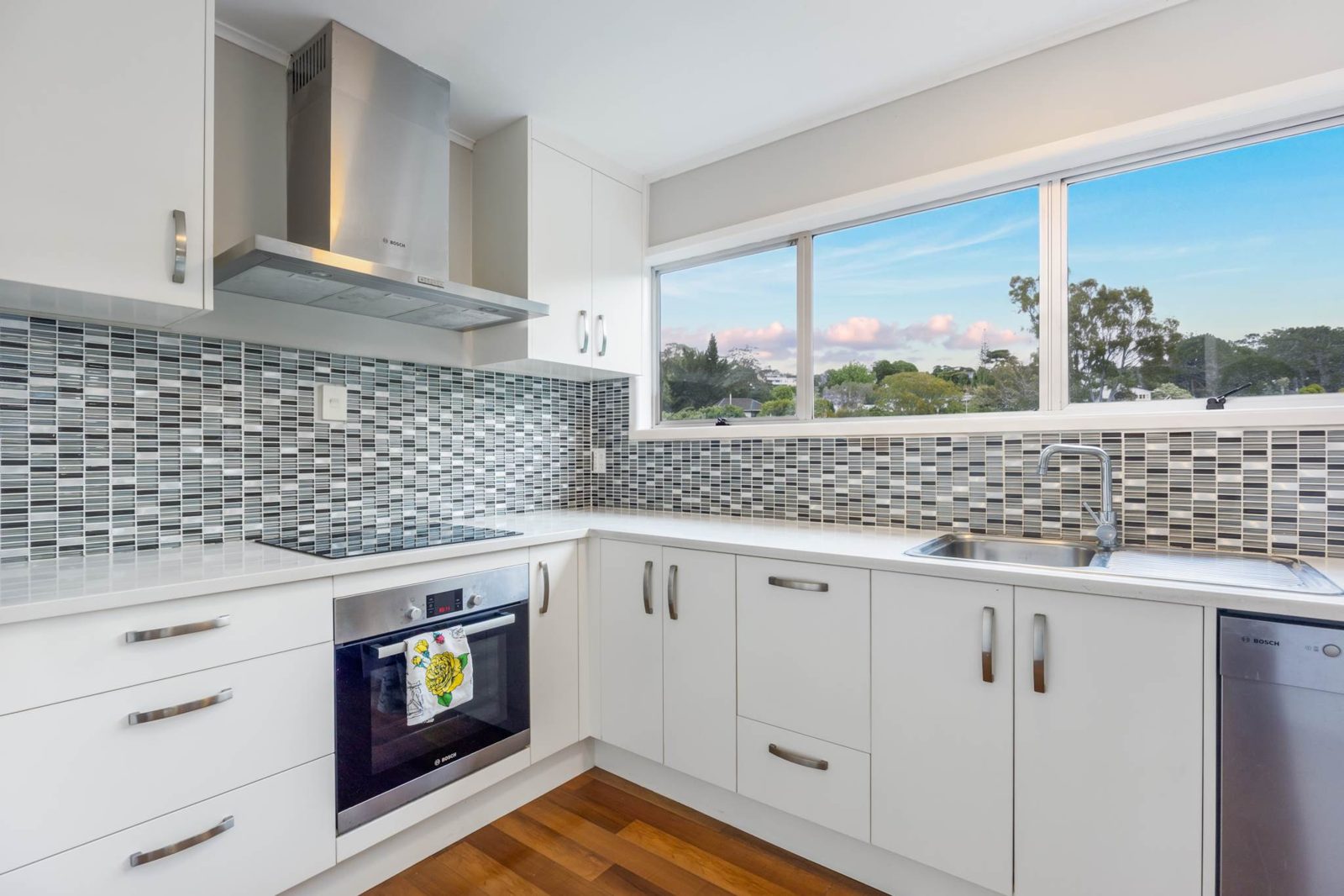 20 Macnay Way, Murrays Bay, photo 4