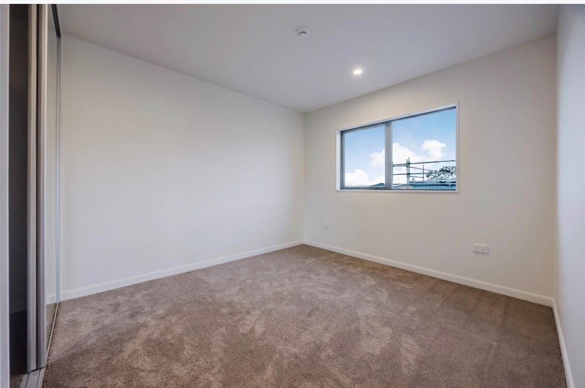 2/17 Peverill Crescent, Papatoetoe, photo 4
