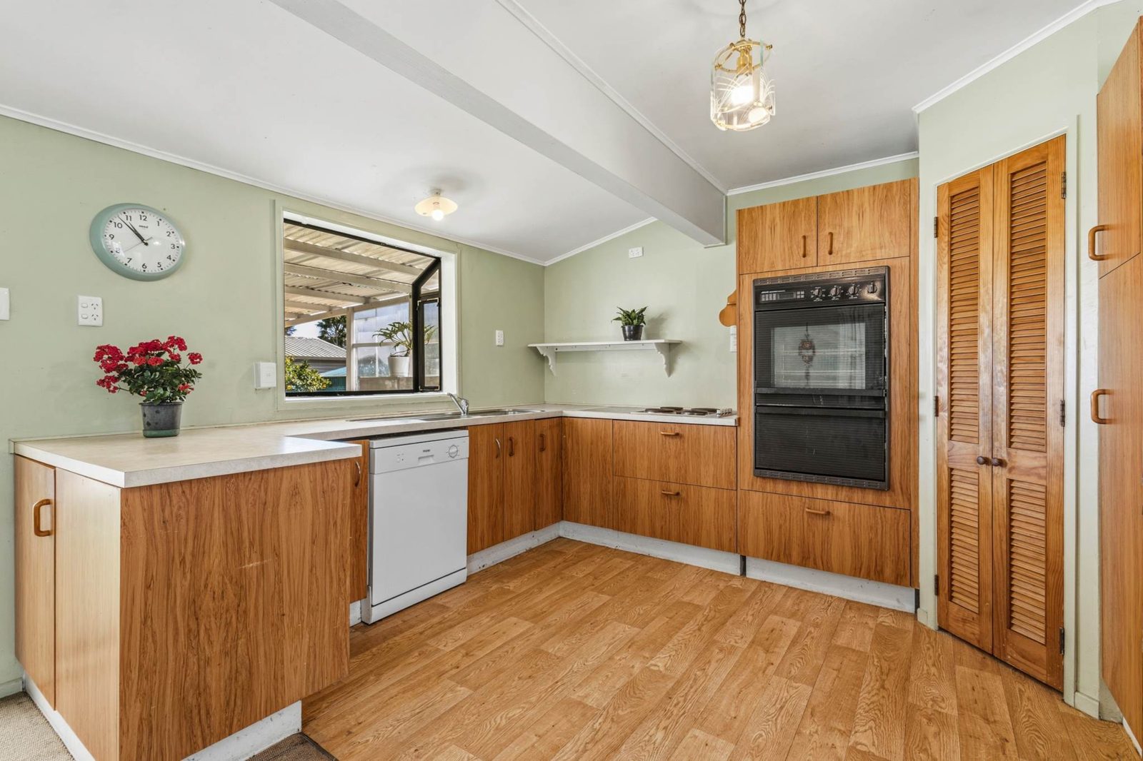 29 Sunningdale Street, Wattle Downs, photo 12