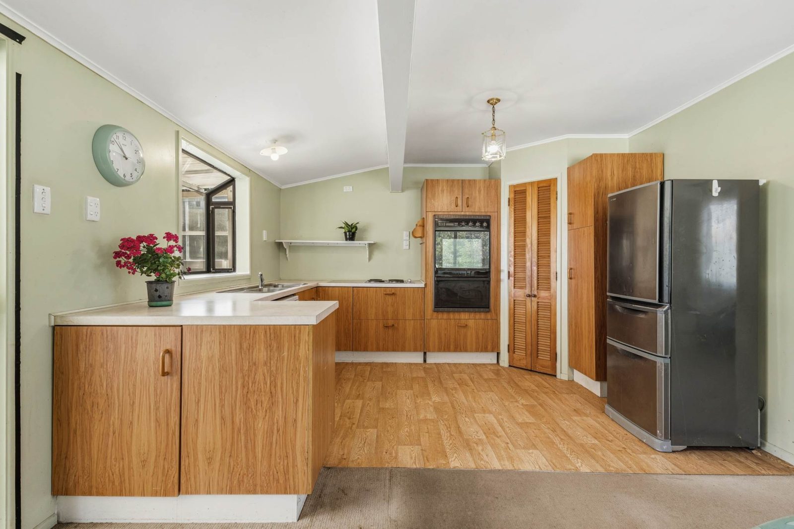 29 Sunningdale Street, Wattle Downs, photo 4
