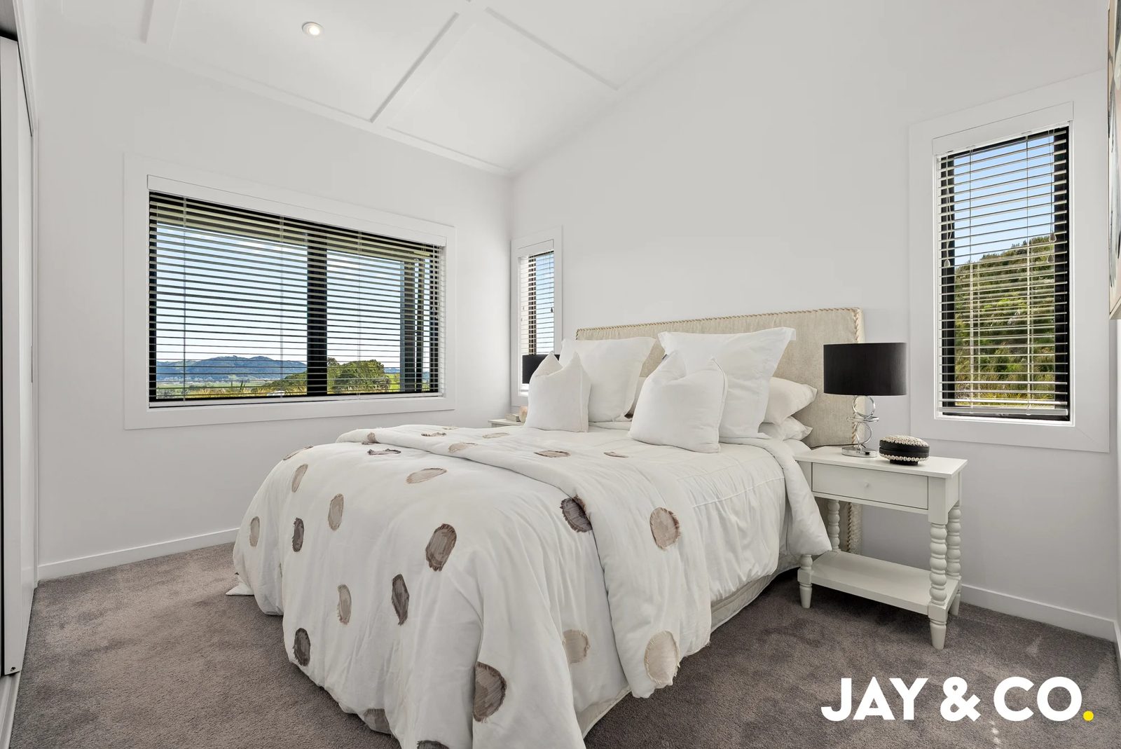 51 Munros Road, Clevedon, photo 6