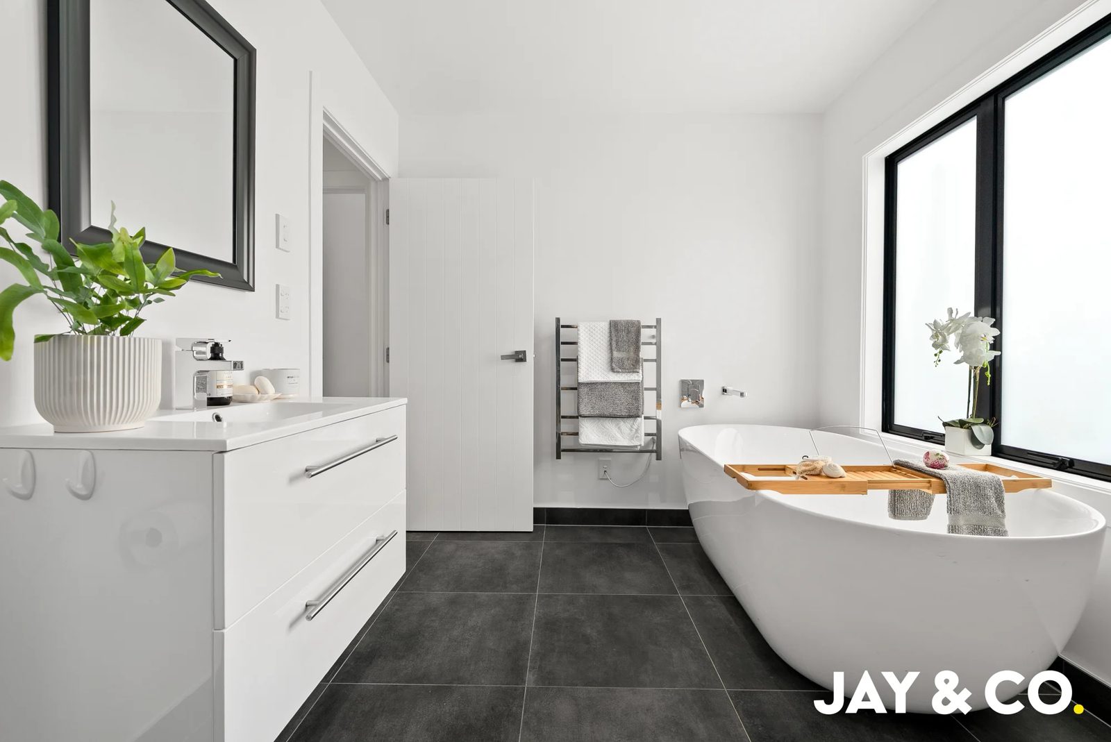 51 Munros Road, Clevedon, photo 7