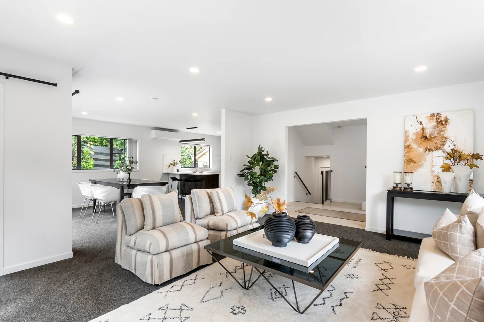 81B Owairaka Avenue, Mount Albert, photo 5