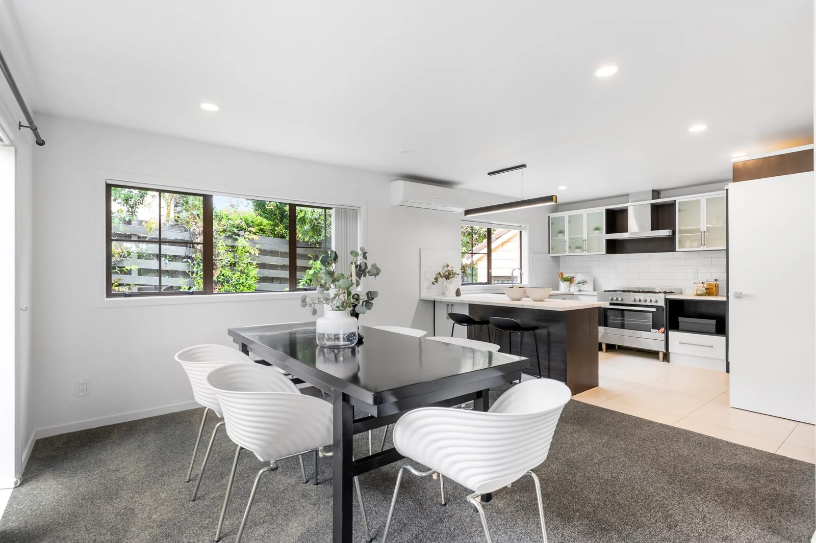 81B Owairaka Avenue, Mount Albert, photo 6