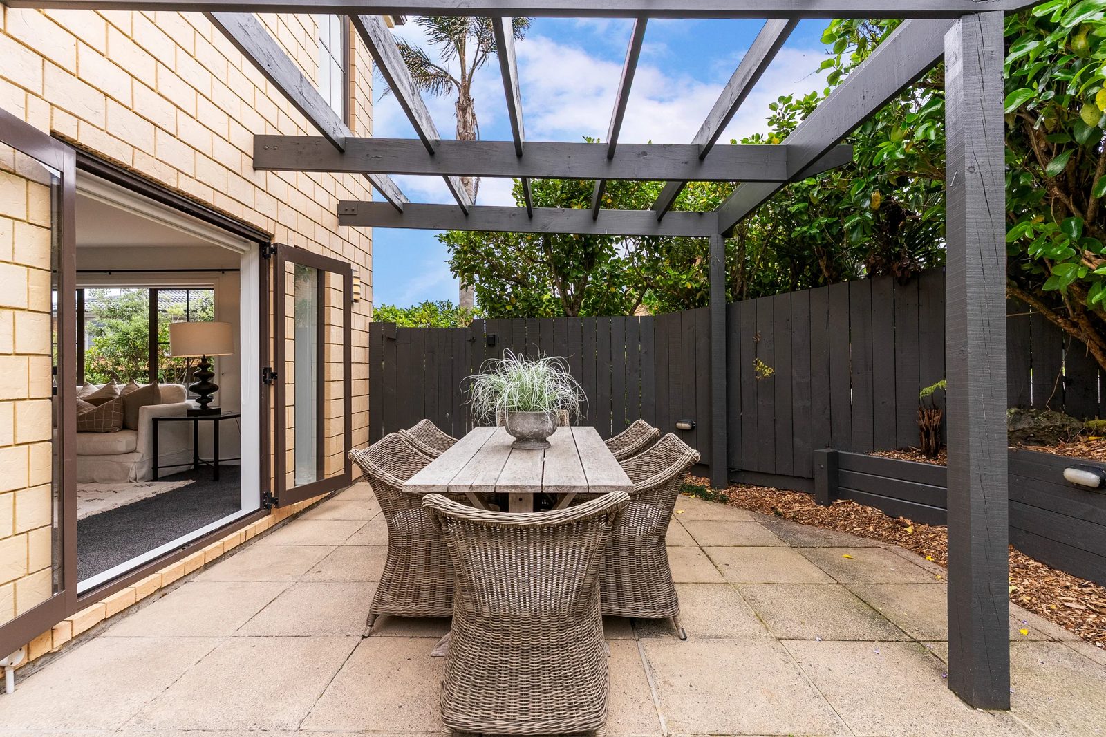 81B Owairaka Avenue, Mount Albert, photo 10