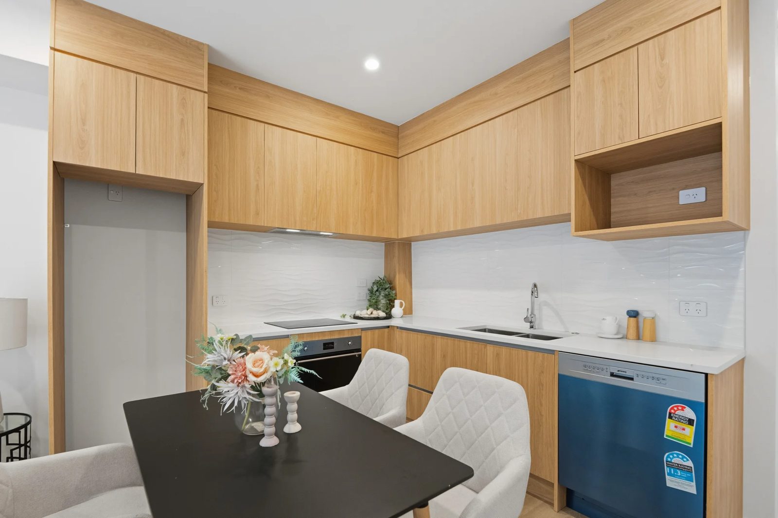 19 Mata Lane, Stanmore Bay, photo 8