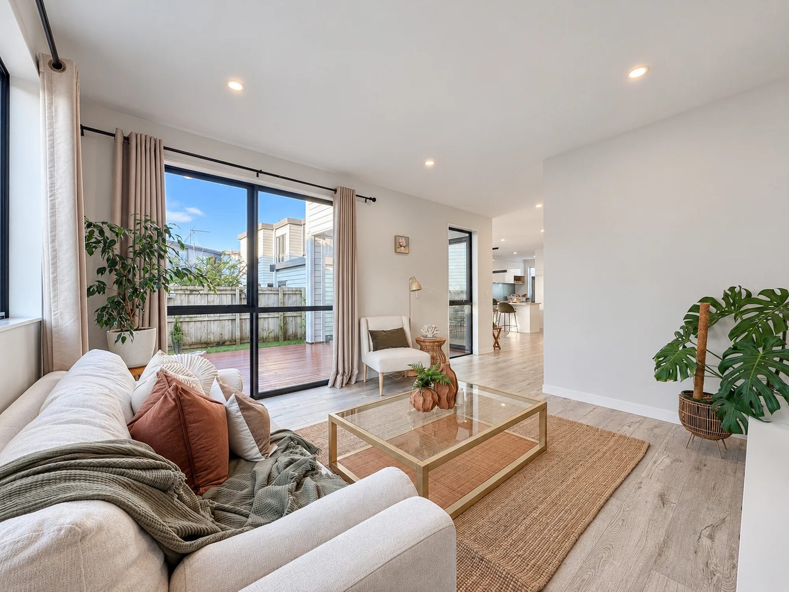 38 Greenfinch Road, Hobsonville, photo 3