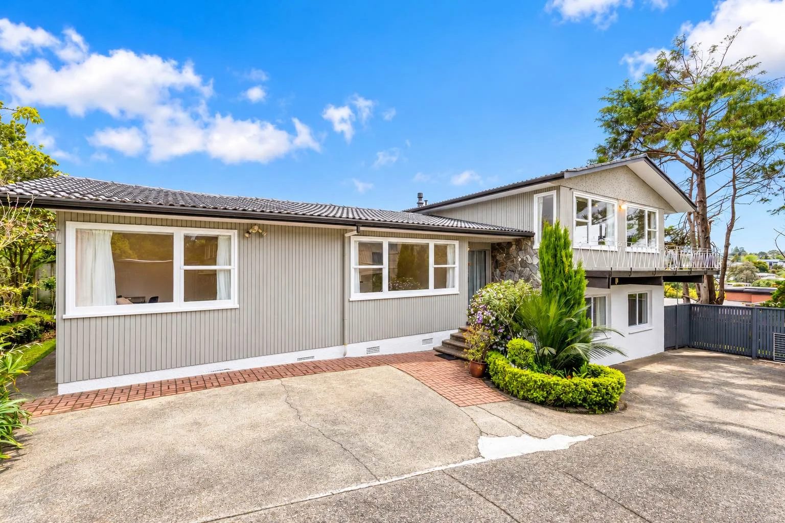 14 Tropicana Drive, Mount Roskill