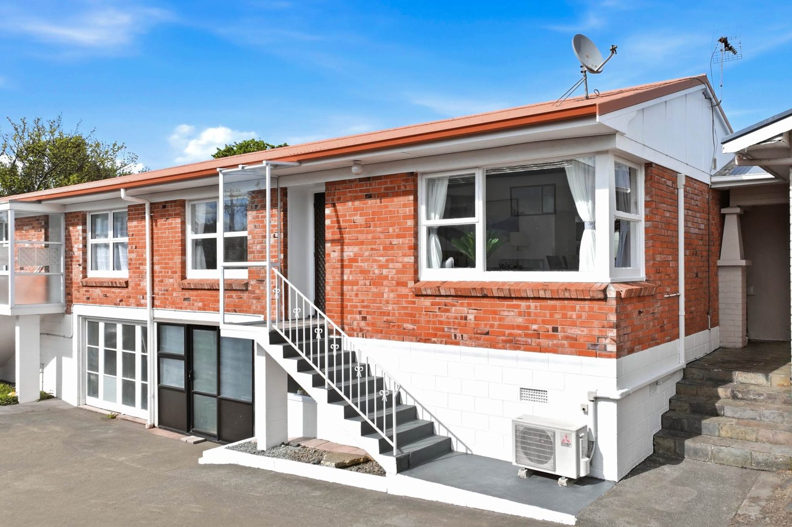 2/25 Dominion Street, Takapuna, photo 1