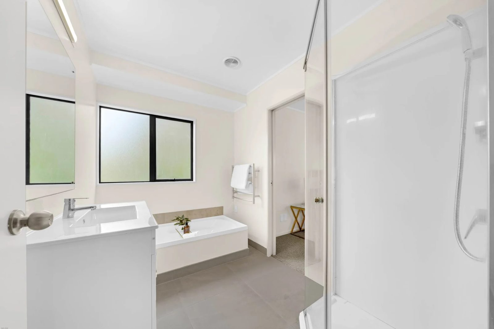 2/30 Abbotts Way, Remuera, photo 19