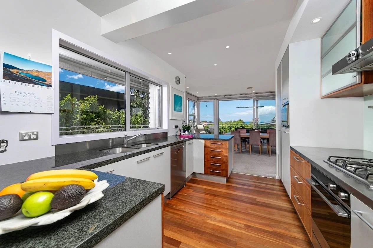 30 Aotearoa Terrace, Murrays Bay, photo 8
