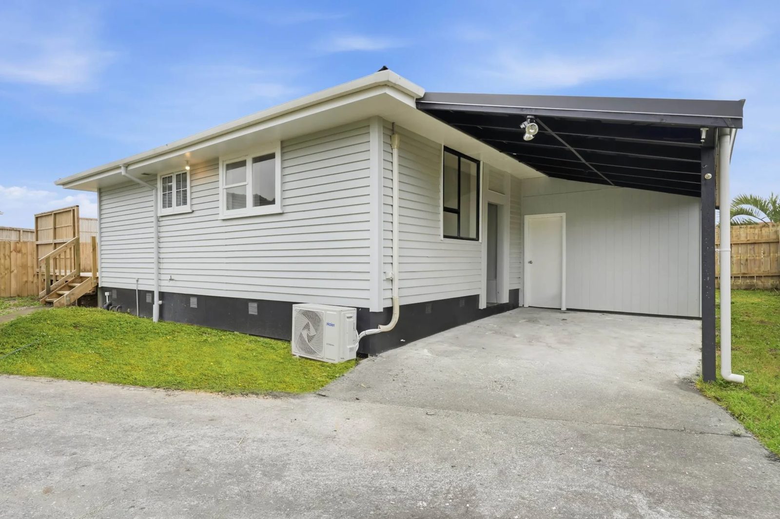5 Manston Road, Mangere, photo 12