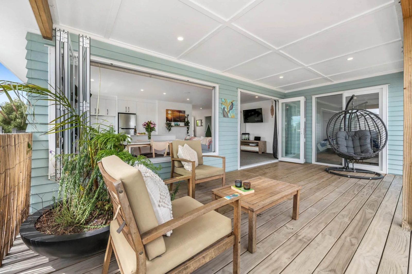 18 Shelly Bay Road, Beachlands, photo 1