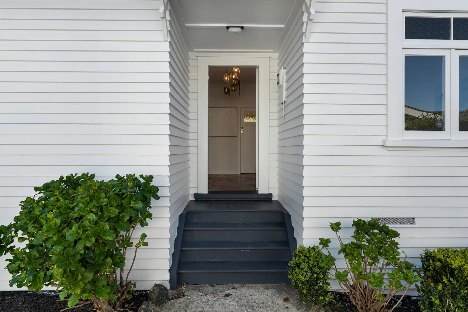 15 Chatham Avenue, Mount Albert, photo 7