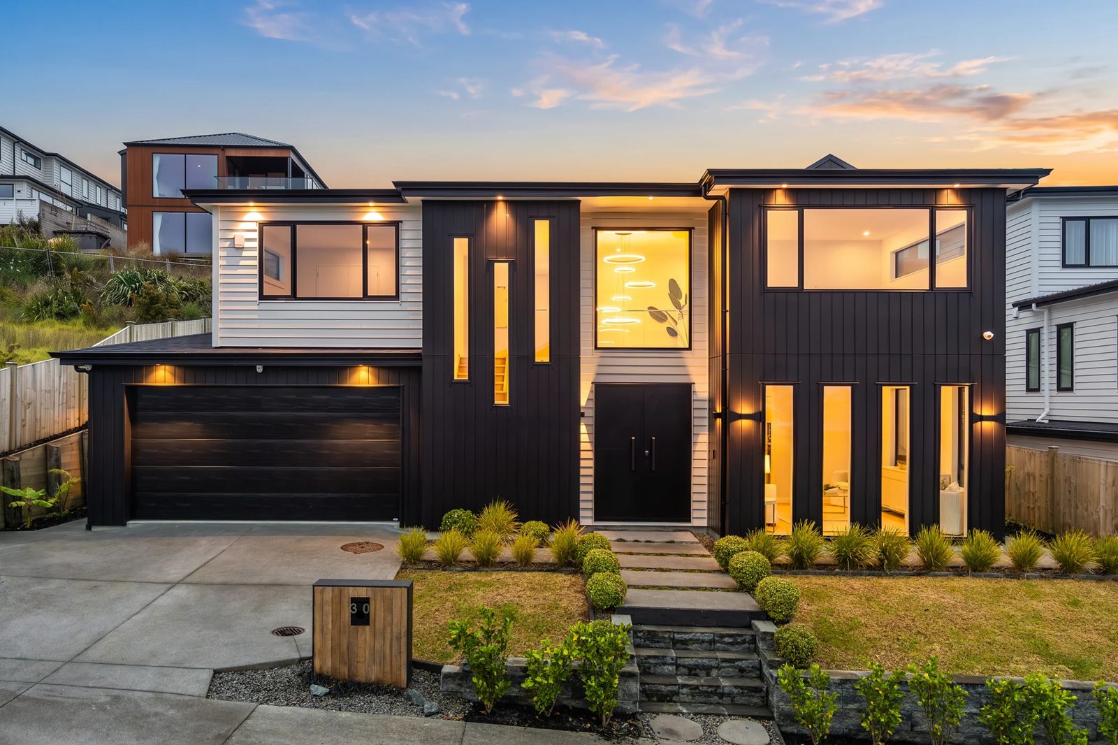 30 Waitai Close, Long Bay, photo 1