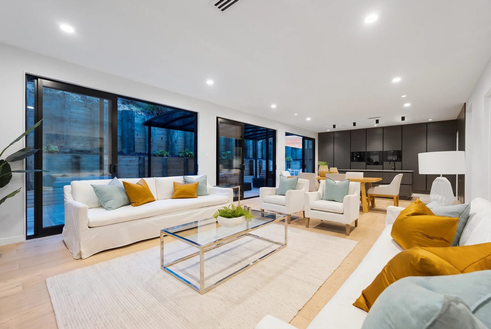 30 Waitai Close, Long Bay, photo 3