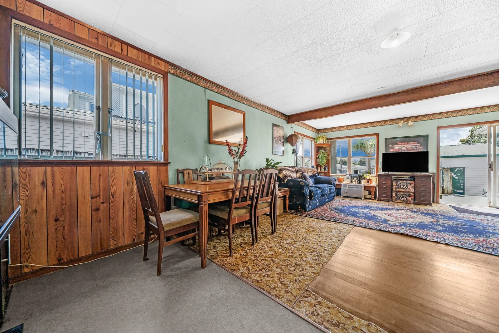 105A Wharf Road, Te Atatu Peninsula, photo 3