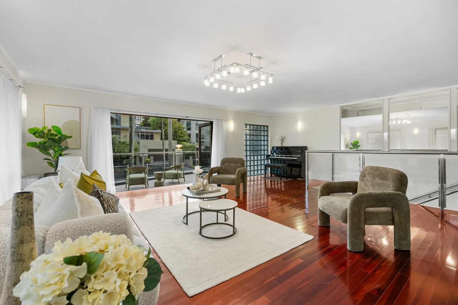 17 Debron Avenue, Remuera, photo 1