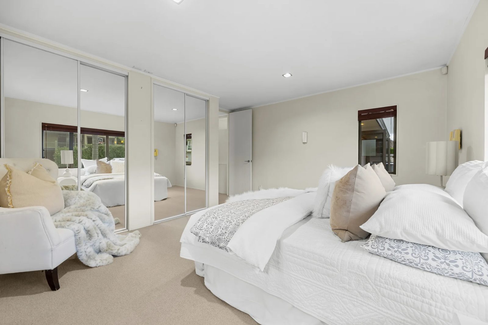 17 Debron Avenue, Remuera, photo 12