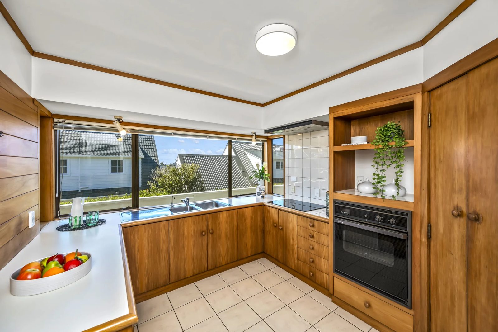 2/13 Saltburn Road, Milford, photo 5