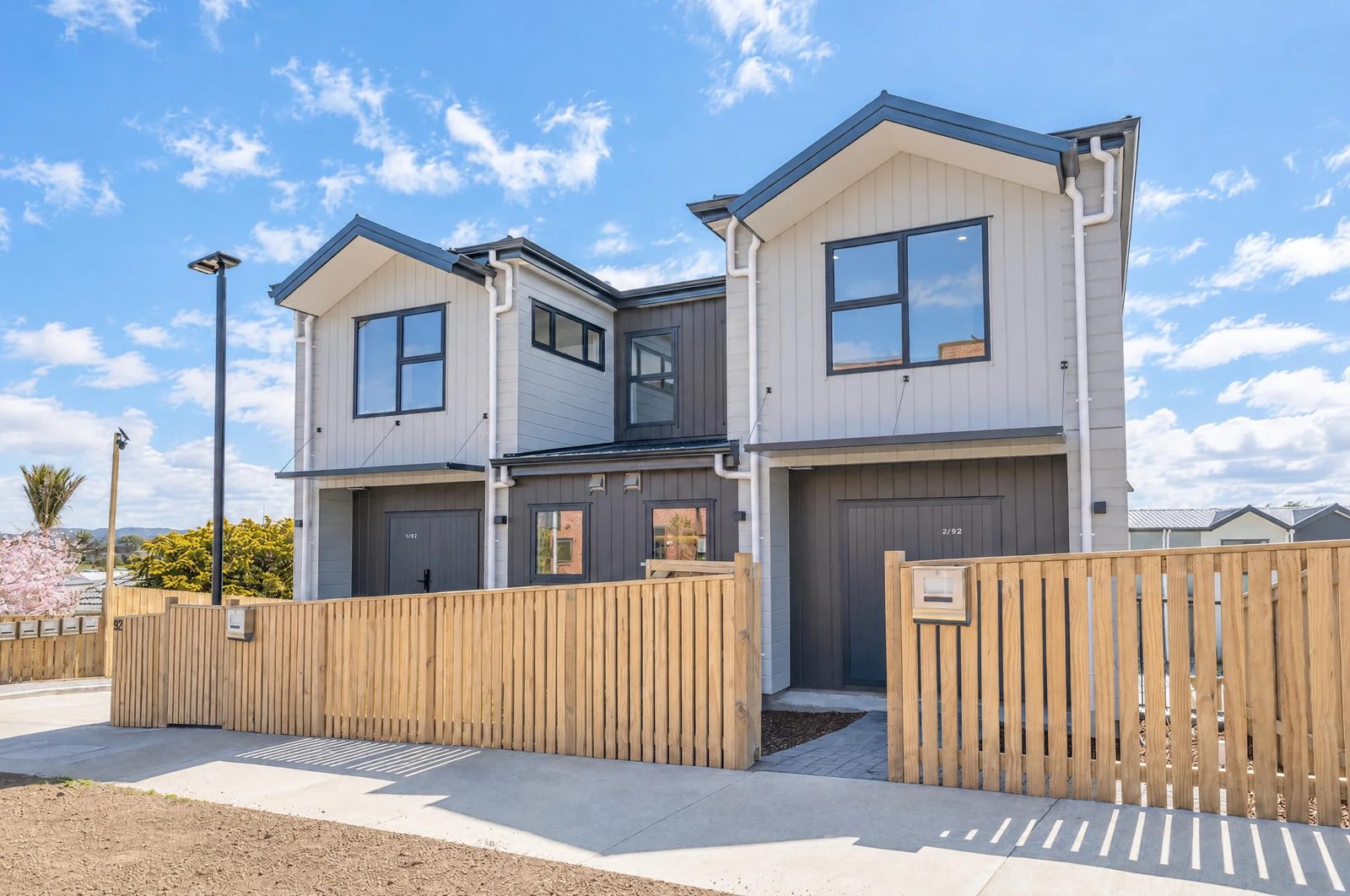 2/92 Freeland Avenue, Mount Roskill, photo 1