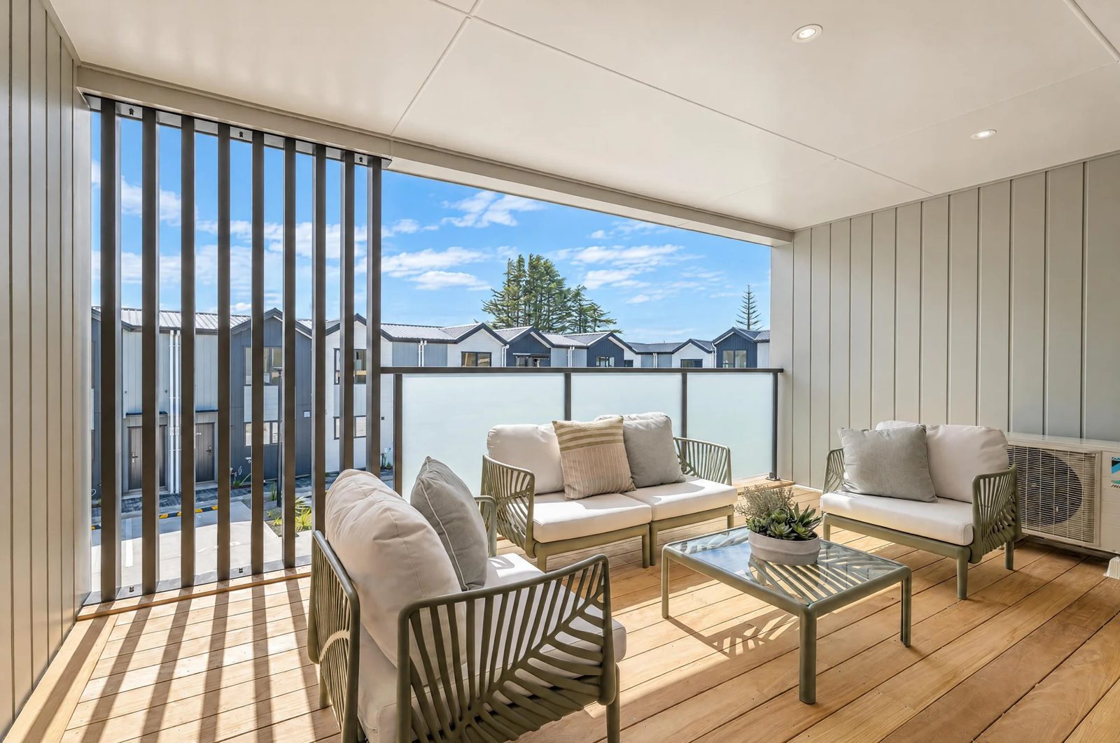 2/92 Freeland Avenue, Mount Roskill, photo 5